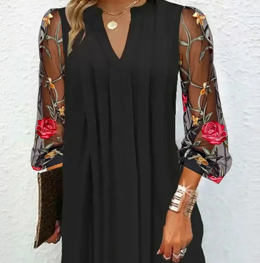 Ruby – Elegant Mini Dress with V-Neck and Sheer Sleeves